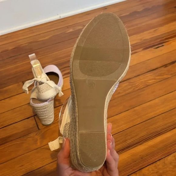 LOFT Lilac and White Striped Espadrilles - Size 9.5 - Picture 12 of 13
